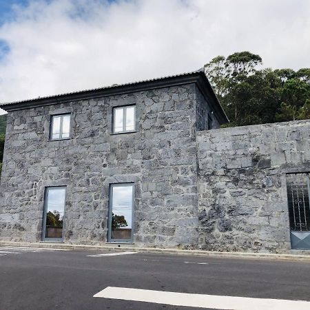 Amu- Apartamentos Misterios Da Urzelina Buitenkant foto