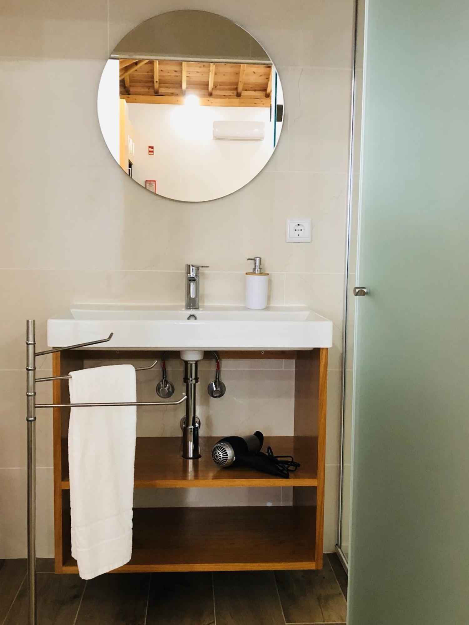 Amu- Apartamentos Misterios Da Urzelina Buitenkant foto