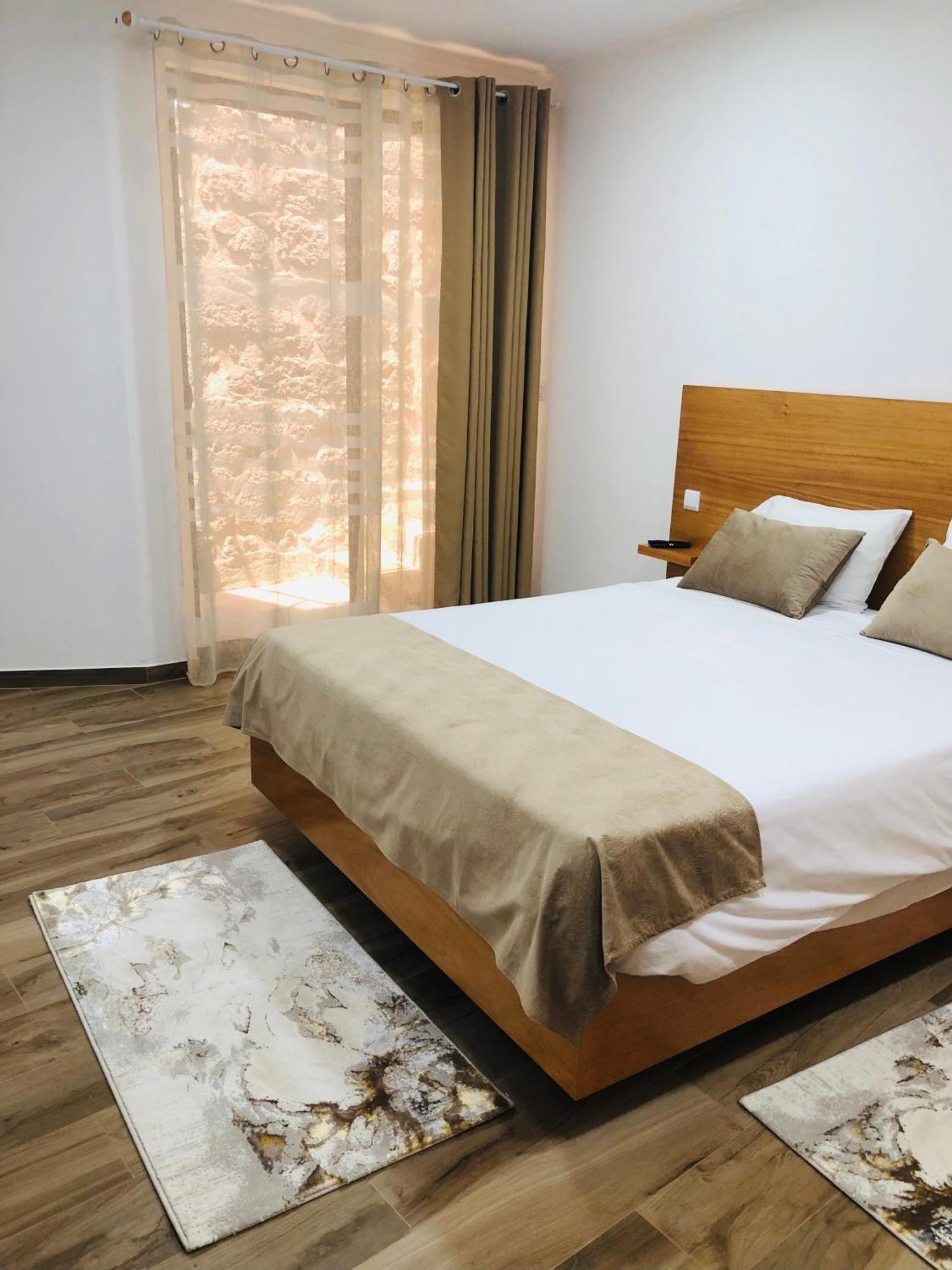 Amu- Apartamentos Misterios Da Urzelina Buitenkant foto
