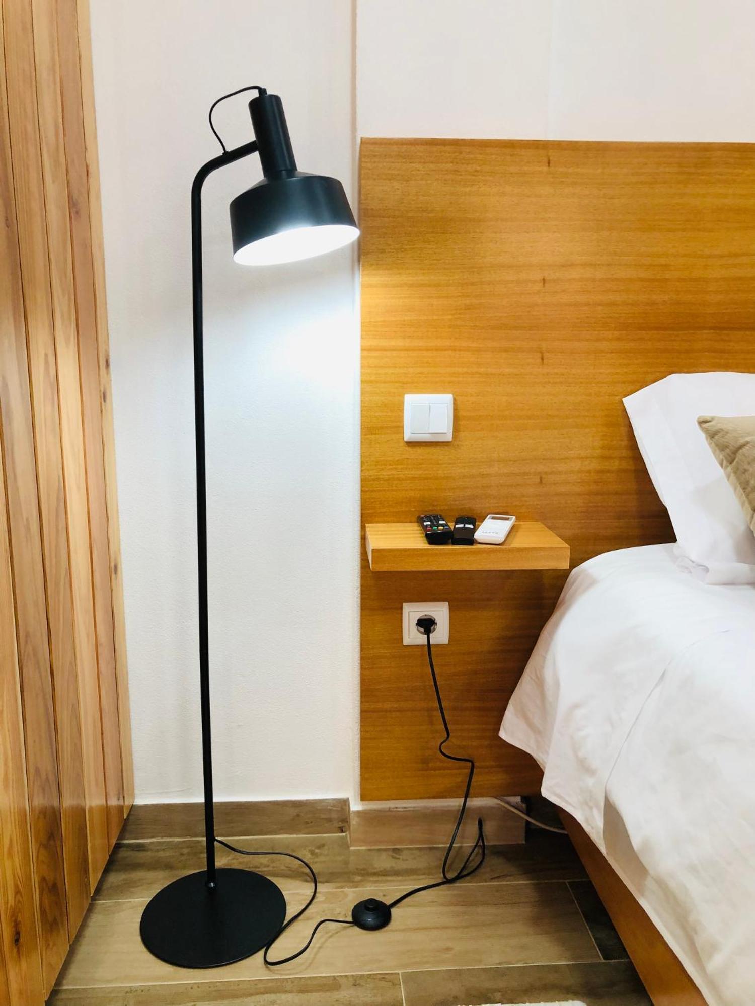 Amu- Apartamentos Misterios Da Urzelina Buitenkant foto