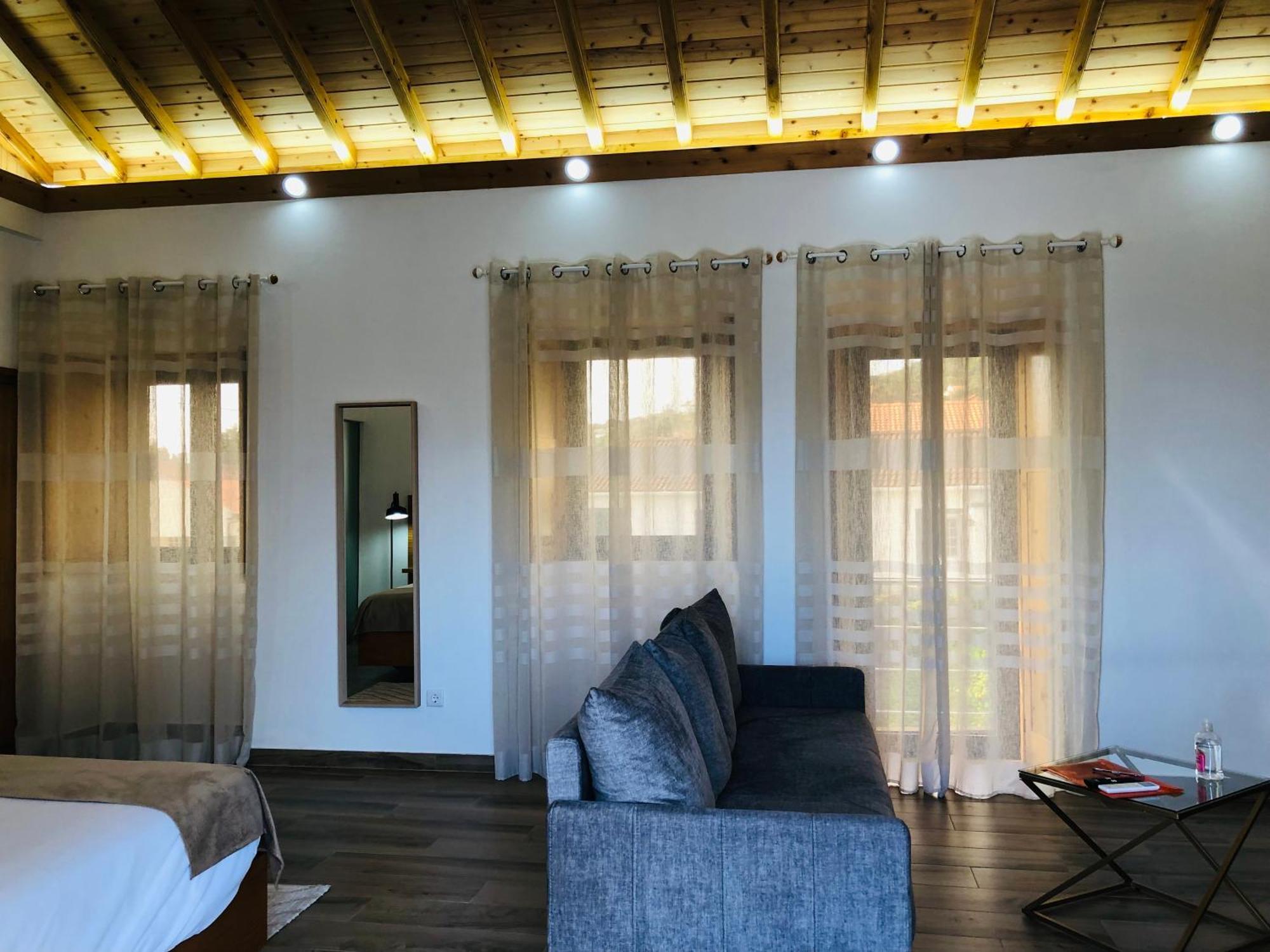 Amu- Apartamentos Misterios Da Urzelina Buitenkant foto